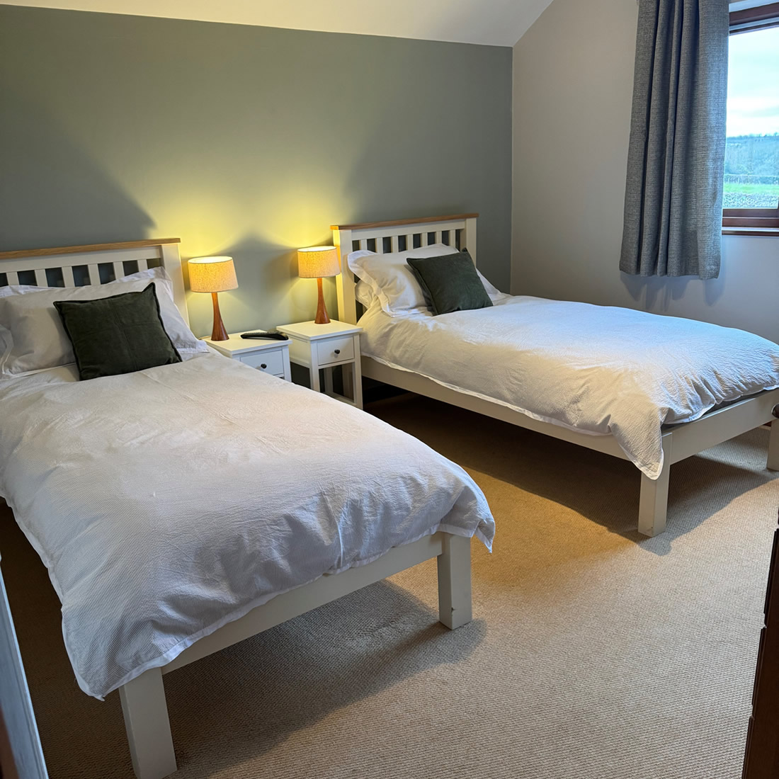 Twin room at The Three Horseshoes